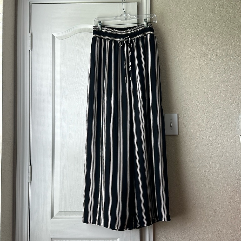 Flowy pants